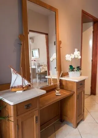 Studio In With Sea View, Terrace, Air Conditioning, Wi-fi *