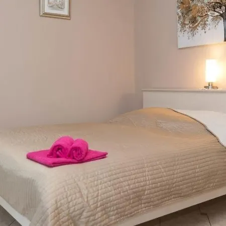 Studio In With Sea View, Terrace, Air Conditioning, Wi-fi Crikvenica